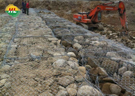 Hexagonal Gabion Box Wire Mesh , Double Twist Gabion Stone Cages ASTM A975