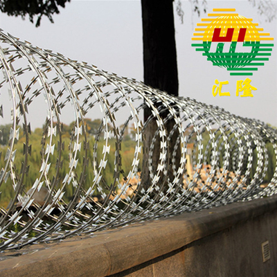 Hot Dipped Galvanized Razor Wire Rust Resistant Long Lasting Perimeter Protection