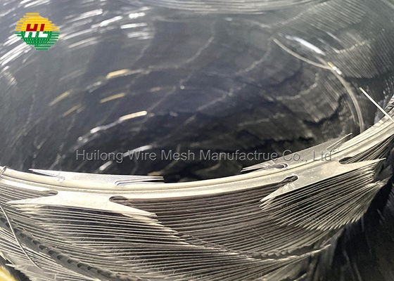 Heavy Duty Concertina Razor Barbed Wire - 33 Loops - 15.2 Meters Long - Silver