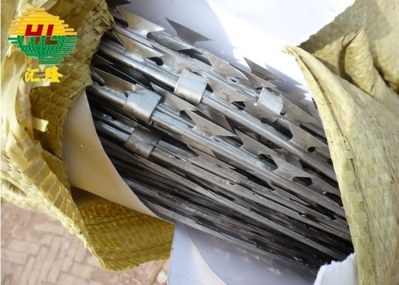 Acier inoxydable 304 Concertina de sécurité Razor fil barbelé 2 mm Pour la clôture